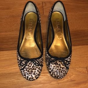 Calf hair leopard print shoes